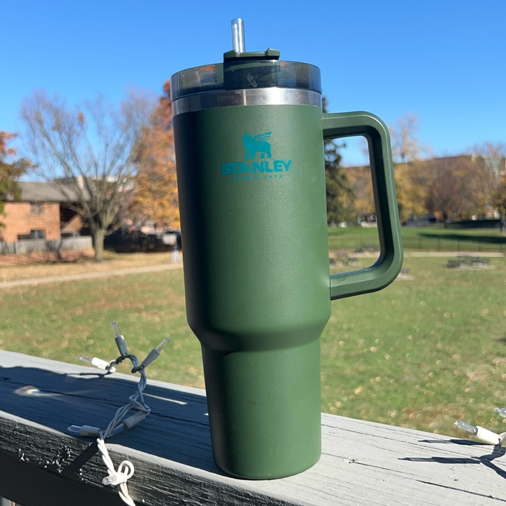 Stanley Water Bottle !